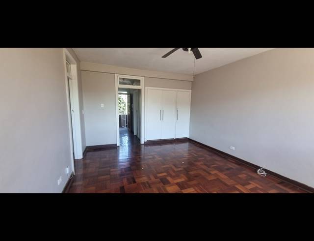 1.5 BEDROOM FLAT FOR SALE IN GLENWOOD